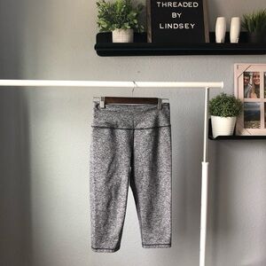 Victoria’s Secret sport knockout Capri size small